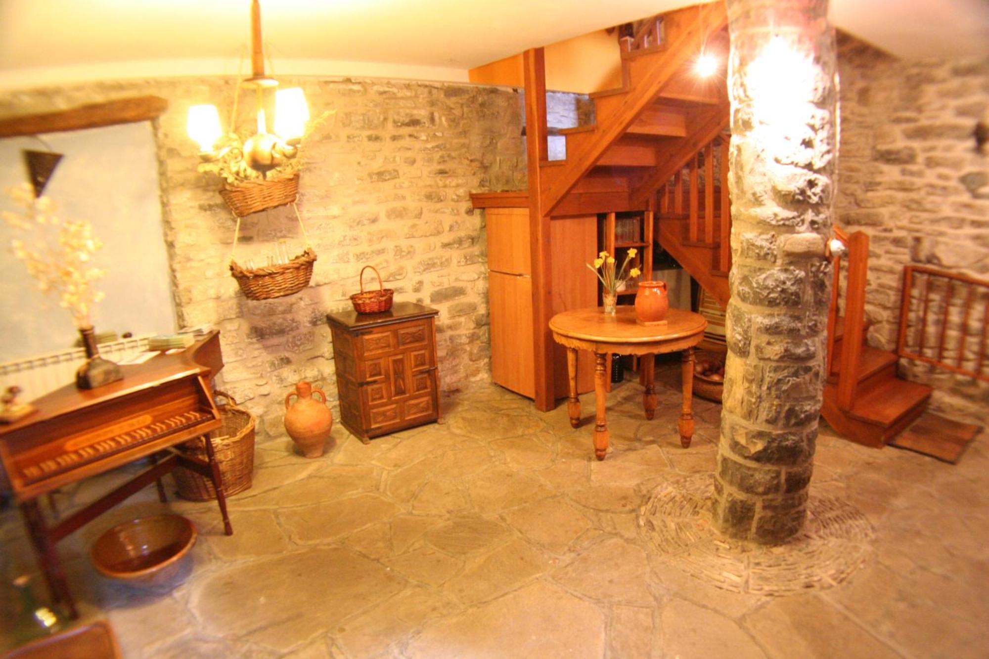 Casa Rural Basajarau Yosa de Sobremonte Εξωτερικό φωτογραφία